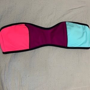 3-Toned Strapless Bikini Top
